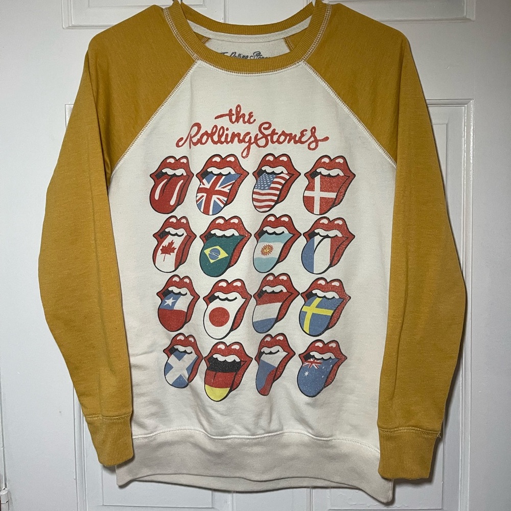 XS Rolling Stone Sweatshirt yellow and cream with iconic symbol and countries